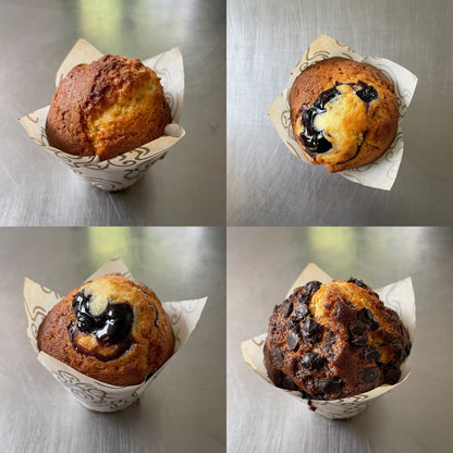 A Broke Baker Eid gift box with assorted sweet and savory treats. Bakery in Lahore. 
Eid dessert box packaging Pakistan
brownies,  muffins, banana bread, tea cakes.  Eid gift box
